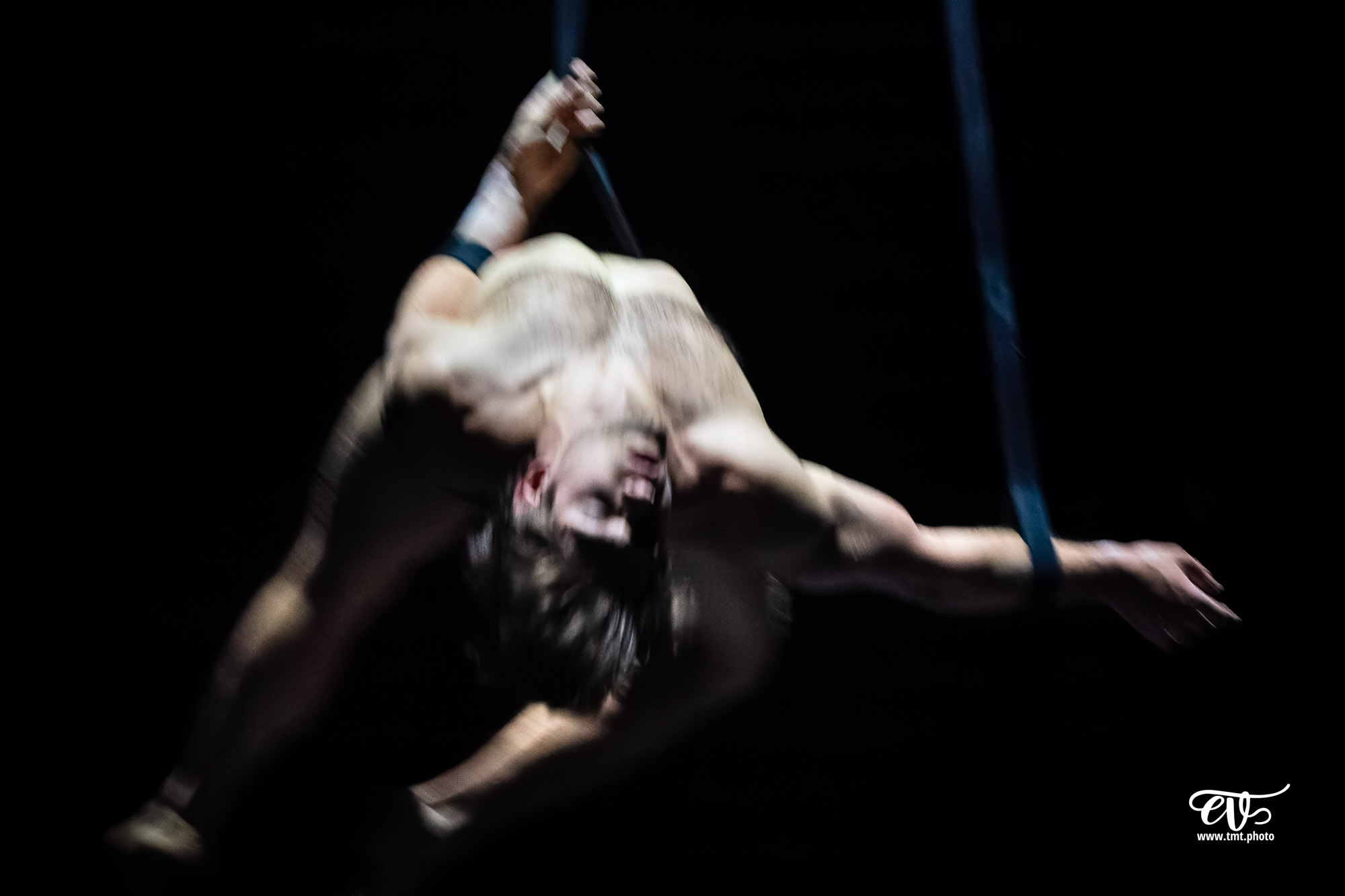 PARADISUM (CIE RECIRQUEL)